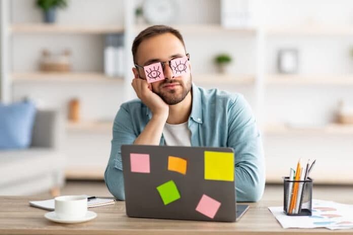Ghost Work: a cultura invisível que reorganiza o trabalho — imagem 1
